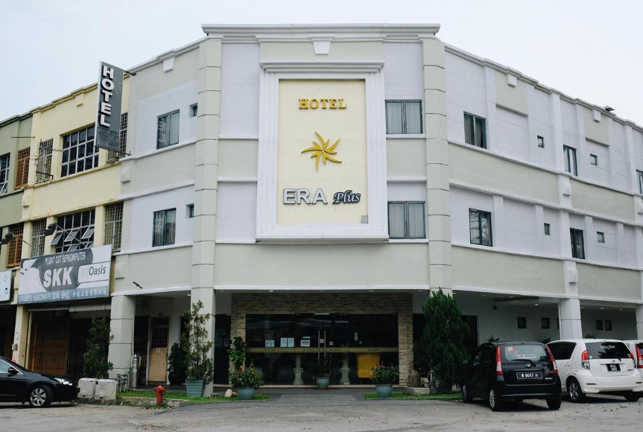 Era Plus Hotel Seri Kembangan Exterior photo